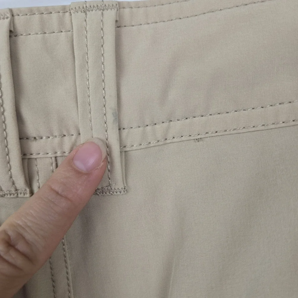 Pelagic Mako High Performance Hybrid Fishing Shorts Size 40 Khaki